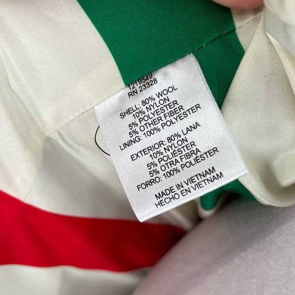 Pendleton Black Coat with Multicolor Lining - Picture 14 of 15